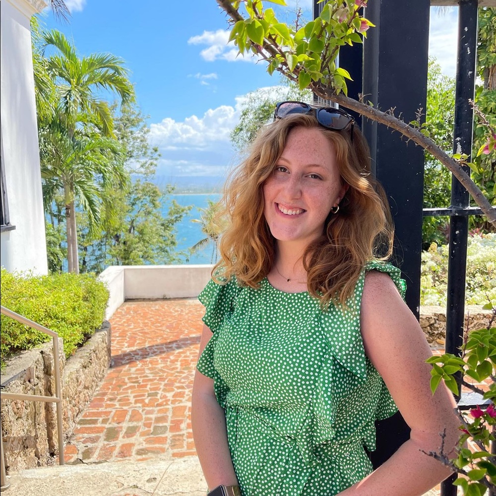 Meet your Posher, Madeline